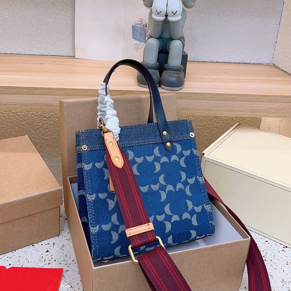 fashion bags crossbody designer bags for women shopping handbag canvas shoulder bag womens classic solid color totes 260626
fashion bags crossbody designer bags for women shopping handbag canvas shoulder bag womens classic solid color totes 260626