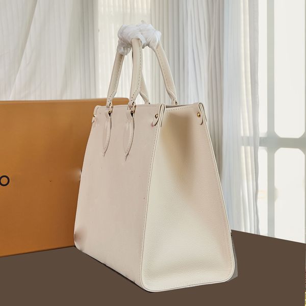 fashion handbag tote bag designer purses handbags shoulder bag shopping bags designer bags original factory leather embossed genuine logo
fashion handbag tote bag designer purses handbags shoulder bag shopping bags designer bags original factory leather embossed genuine logo