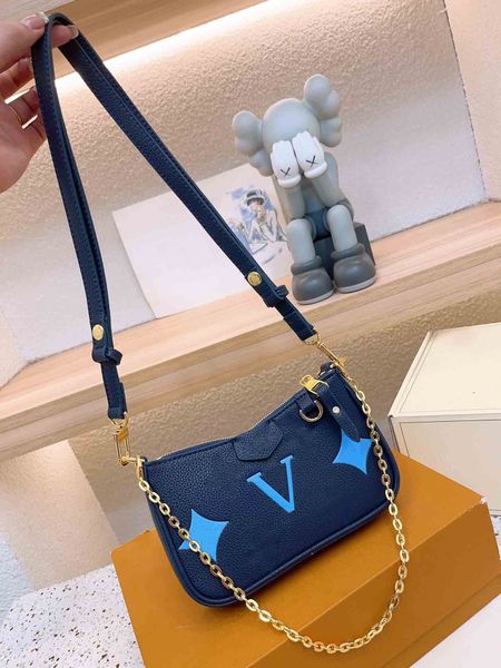 2023 designer women messenger bags luxury fashion shoulder bags three colors female purse wallet shopping bags sac
2023 designer women messenger bags luxury fashion shoulder bags three colors female purse wallet shopping bags sac