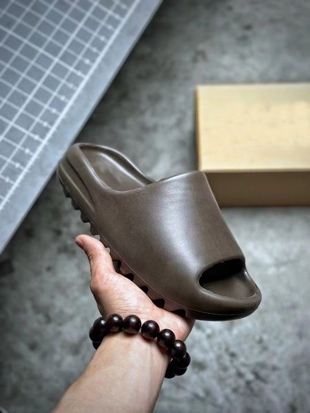 platform slippers men and women with the same summer fashion sports wind couples beach non-slip high sense slippers, Black
platform slippers men and women with the same summer fashion sports wind couples beach non-slip high sense slippers, Black