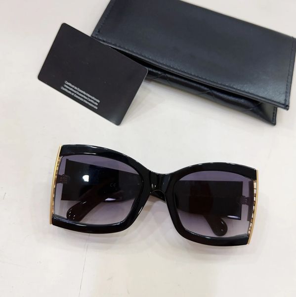 sunglasses for men and women square full frame vintage shiny gold good sell plated quality, White;black
sunglasses for men and women square full frame vintage shiny gold good sell plated quality, White;black