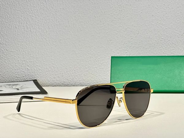 men's and women's luxury fashion sunglasses metal round gold frame uv400 designer retro style sunglasses protective belt box, White;black
men's and women's luxury fashion sunglasses metal round gold frame uv400 designer retro style sunglasses protective belt box, White;black
