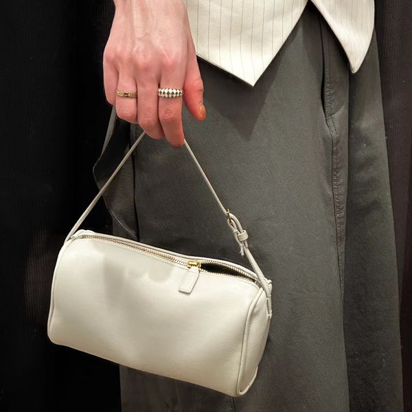 the row bag designer suede penholder bag reverse 90s mini simple handbag leather female shoulder bag
the row bag designer suede penholder bag reverse 90s mini simple handbag leather female shoulder bag