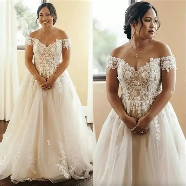 2023 gorgeous wedding dresses bridal gown off the shoulder lace applique straps ruched pleats sweep train a line beach country custom made p, White
2023 gorgeous wedding dresses bridal gown off the shoulder lace applique straps ruched pleats sweep train a line beach country custom made p, White