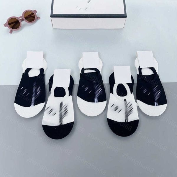 23ss boat socks designer men women socks 5 pairs in box brand double c letter logo pure cotton socks sweat-absorbent comfortable mens underw, Black
23ss boat socks designer men women socks 5 pairs in box brand double c letter logo pure cotton socks sweat-absorbent comfortable mens underw, Black