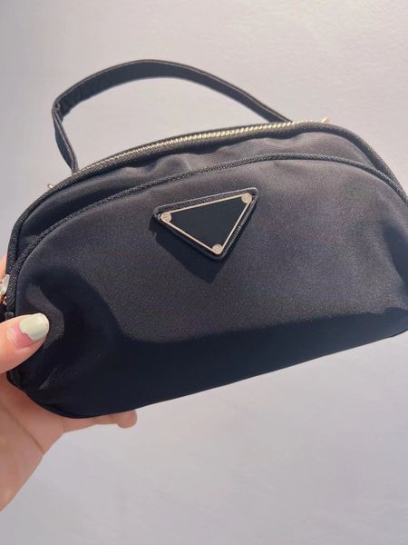 designer bags women shell bags designers shoulder bag lady travel-bags clutch handbags makeup bag large capacity crossbody bag fashion tote
designer bags women shell bags designers shoulder bag lady travel-bags clutch handbags makeup bag large capacity crossbody bag fashion tote