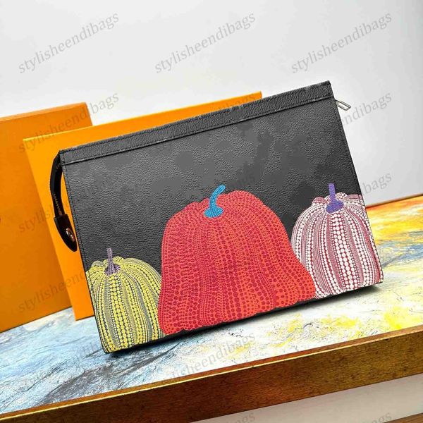 luxurys designers multiple x yayoi kusama for women wallets pumpkin printing ladies travel wallet coin purse with original box 63095 61692 6, Red;black
luxurys designers multiple x yayoi kusama for women wallets pumpkin printing ladies travel wallet coin purse with original box 63095 61692 6, Red;black