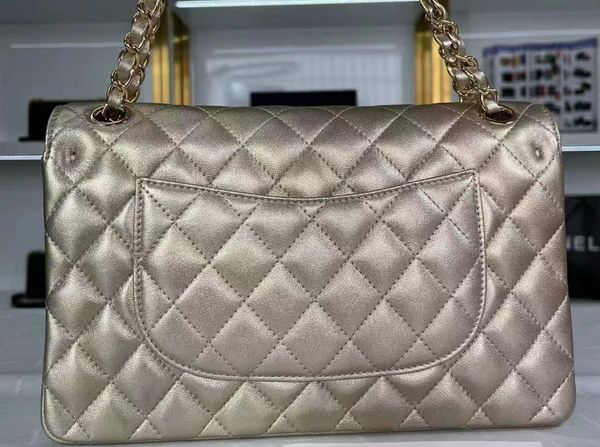 r shoulder chain bag cf clutch flap sheep leather bags lady handles double letters solid hasp waist square women luxury shiny silver gold sh
r shoulder chain bag cf clutch flap sheep leather bags lady handles double letters solid hasp waist square women luxury shiny silver gold sh