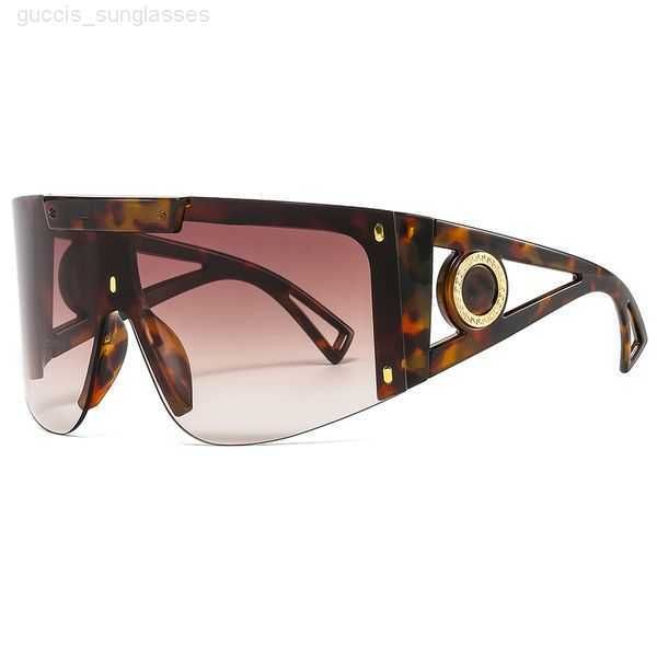 designer sunglasses women men eyeglasses luxury outdoor windproof personality uv resistant eyewear pc frame fashion classic lady sun glasses, White;black
designer sunglasses women men eyeglasses luxury outdoor windproof personality uv resistant eyewear pc frame fashion classic lady sun glasses, White;black