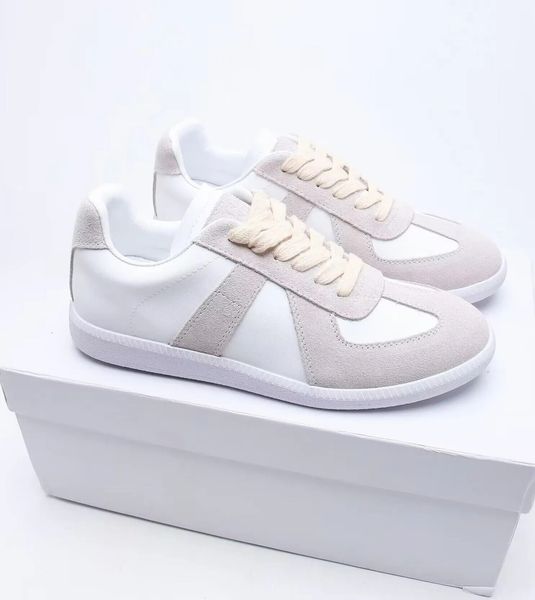 famous brand maisons men sneakers shoes suede & leather trainers rubber sole sports runner stitching low-outdoor casual walking eu38-46, Black
famous brand maisons men sneakers shoes suede & leather trainers rubber sole sports runner stitching low-outdoor casual walking eu38-46, Black