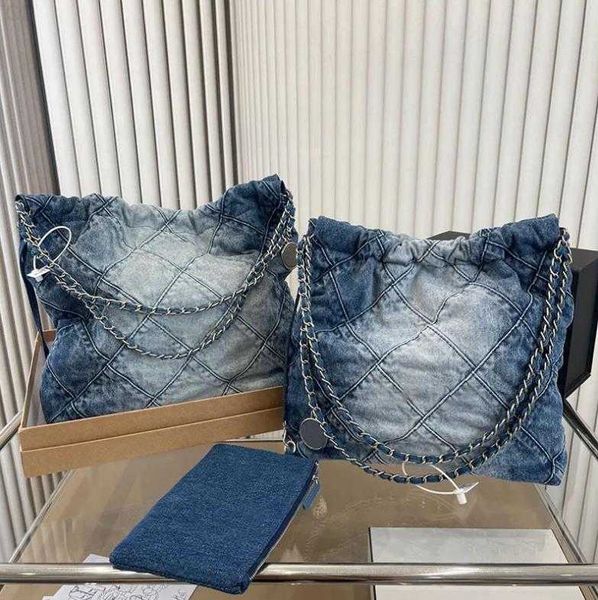 denim grand tote shopping designer bag sunmmer beach travel woman sling body most expensive handbag with silver chain gabrielle quiltede
denim grand tote shopping designer bag sunmmer beach travel woman sling body most expensive handbag with silver chain gabrielle quiltede
