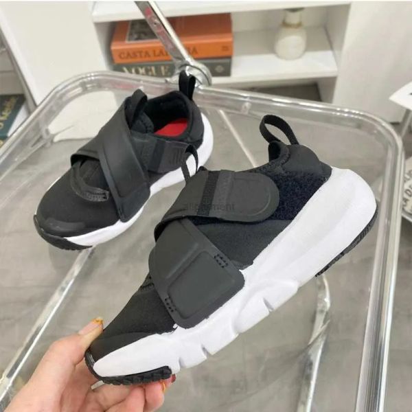 flex advance se little kids shoes children kids toddler kicks far out midnight navy imperial blue orange white outdoor sneakers size 24-35, Black
flex advance se little kids shoes children kids toddler kicks far out midnight navy imperial blue orange white outdoor sneakers size 24-35, Black
