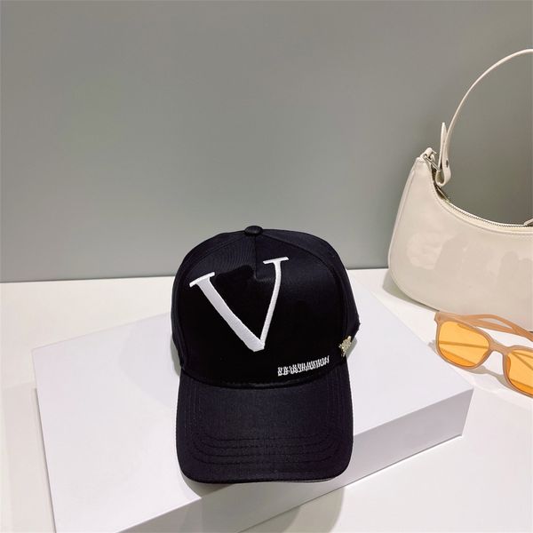 yy2023 fashion ball hats designer hats ball caps spring and fall hats cotton visor hats for men, women trucker hats, Blue;gray
yy2023 fashion ball hats designer hats ball caps spring and fall hats cotton visor hats for men, women trucker hats, Blue;gray