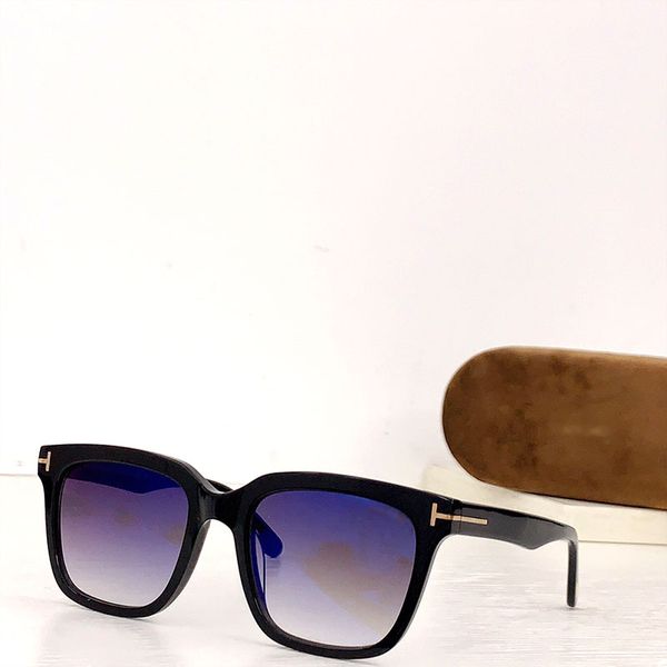 fashion sunglasses for men and women ft0646 exquisite brand ingenuity to add elegant charm uv400 repeated ancient full-frame sunglassess, White;black
fashion sunglasses for men and women ft0646 exquisite brand ingenuity to add elegant charm uv400 repeated ancient full-frame sunglassess, White;black