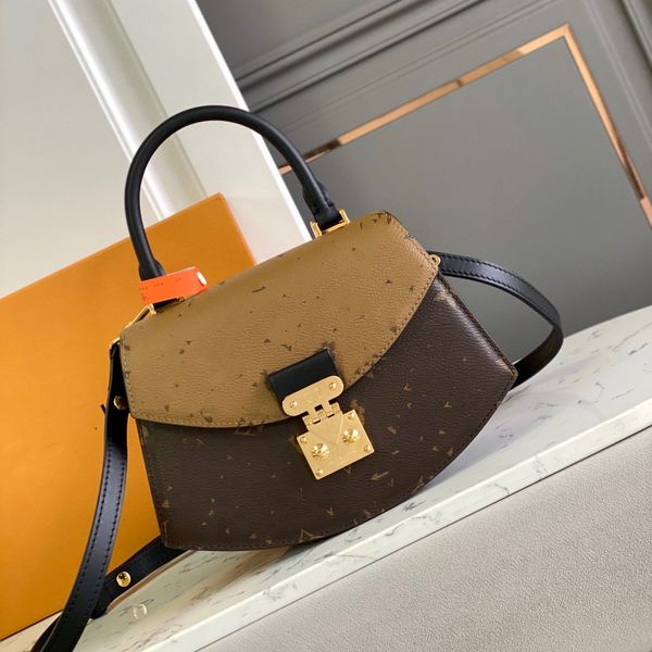 monograms bag canvas fan-shaped shoulder bags women handbag crossbody bag designer handle bag classic lock buckle flap
monograms bag canvas fan-shaped shoulder bags women handbag crossbody bag designer handle bag classic lock buckle flap