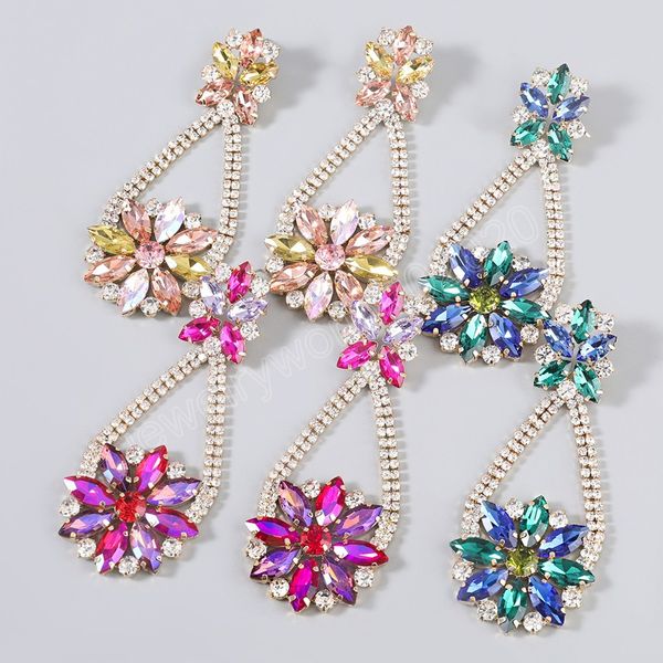 flower shape dangling rhinestone women's earrings wedding fashion luxury jewelry accessories, Silver
flower shape dangling rhinestone women's earrings wedding fashion luxury jewelry accessories, Silver
