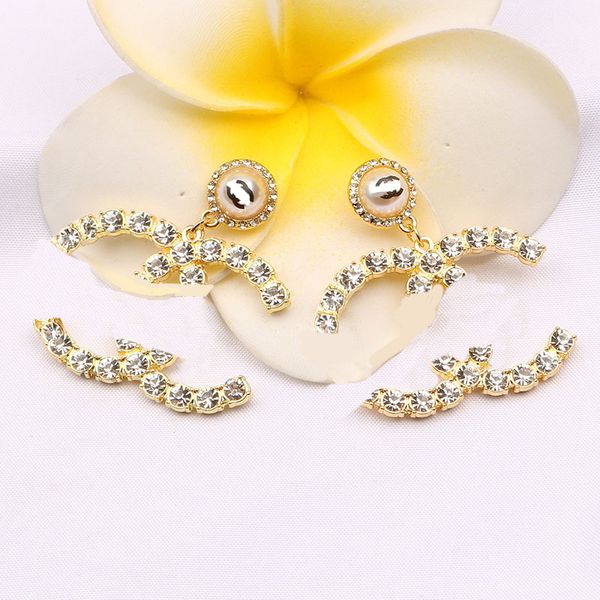 18k gold plated luxury designers letter earring stud famous women fashion style rhinestone pearl earring wedding party jewerlry 20style, Golden;silver
18k gold plated luxury designers letter earring stud famous women fashion style rhinestone pearl earring wedding party jewerlry 20style, Golden;silver