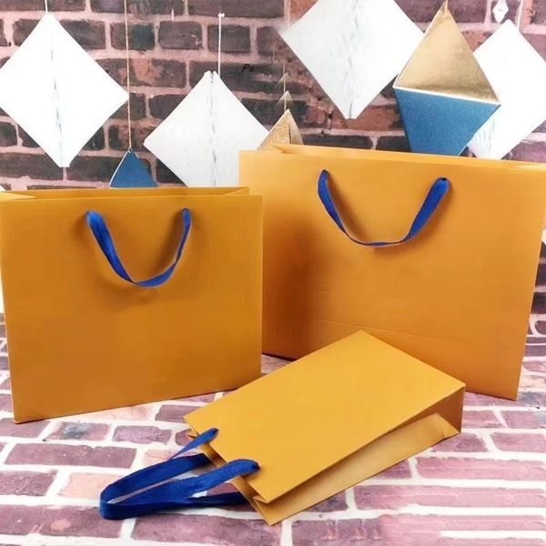 high-grade orange gift bag drawstring v box cloth bag display fashion belt scarf clothes tote bags jewelry necklace bracelet earring keychai, Black;white
high-grade orange gift bag drawstring v box cloth bag display fashion belt scarf clothes tote bags jewelry necklace bracelet earring keychai, Black;white