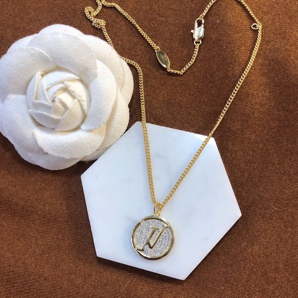 classic pendant necklace designer designed women's fashion necklace jewelry wedding party valentine's day jewelry gifts, Black
classic pendant necklace designer designed women's fashion necklace jewelry wedding party valentine's day jewelry gifts, Black