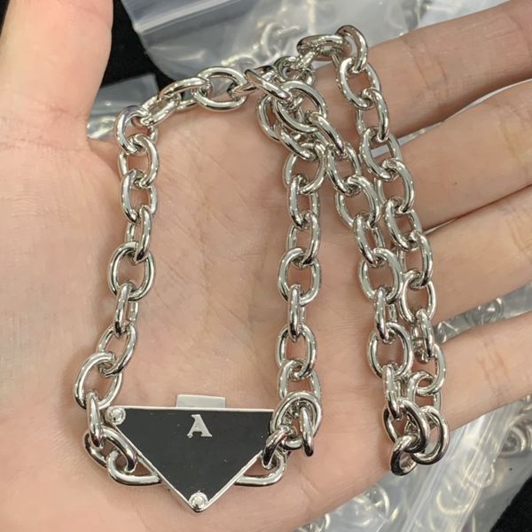 luxury gold silver triangle pendants necklace female personality prad couple gold chain pendant jewelry on the neck gift for girlfriend acce
luxury gold silver triangle pendants necklace female personality prad couple gold chain pendant jewelry on the neck gift for girlfriend acce