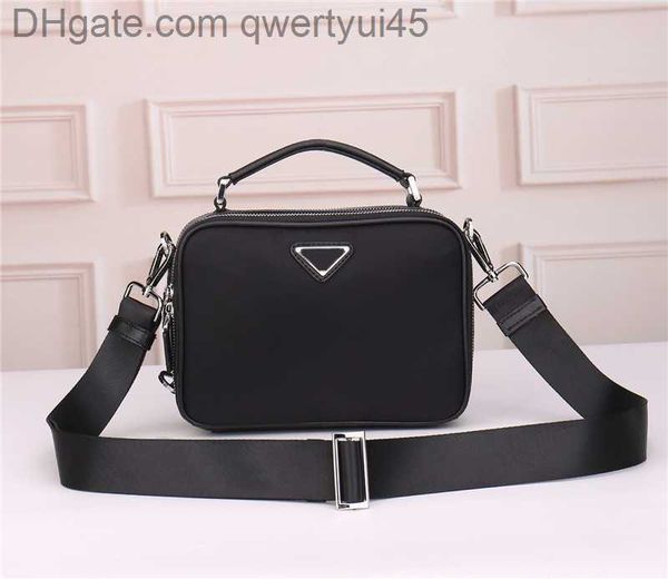 shoulder bags global delivery classic luxury set canvas cowhide men's shoulder bag 2069 product strap size 22cm 16cm 8cm
shoulder bags global delivery classic luxury set canvas cowhide men's shoulder bag 2069 product strap size 22cm 16cm 8cm