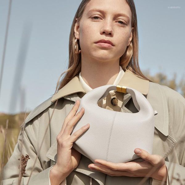 polene bento bag 2023 new designer handbag for women single shoulder diagonal cross leather bag
polene bento bag 2023 new designer handbag for women single shoulder diagonal cross leather bag