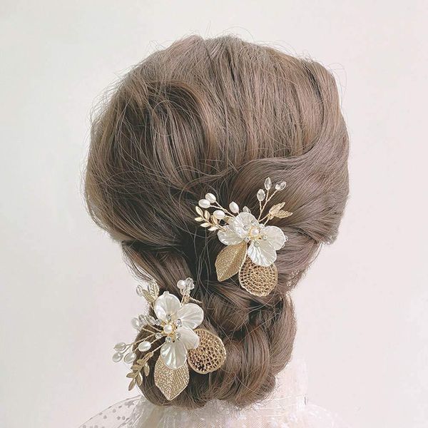 bride's golden leaf hair comb insert comb jewelry with diamond insert comb banquet party dress headwear, Silver
bride's golden leaf hair comb insert comb jewelry with diamond insert comb banquet party dress headwear, Silver