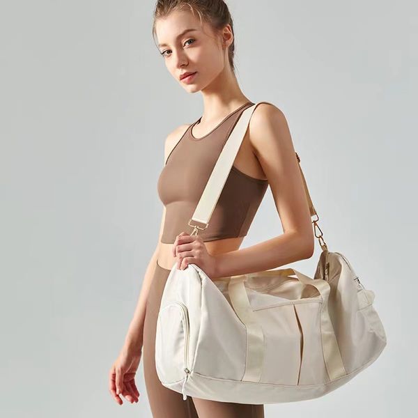

ll women large capacity short distance travel bag dry wet separation sports fiess bag waterproof yoga shoulder handbag lu bags
