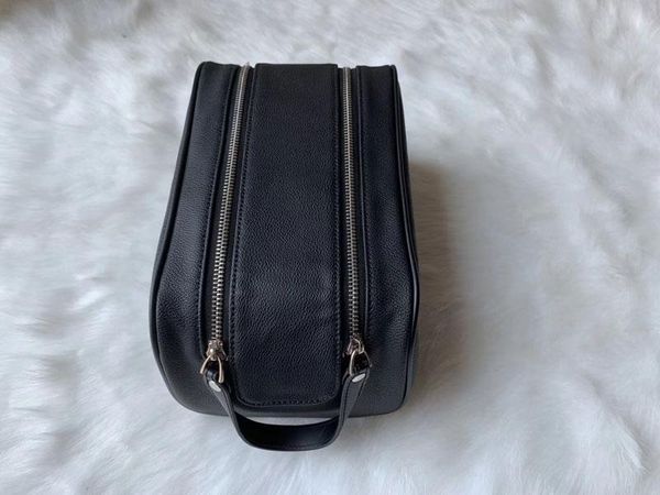 2022 men travelling toilet bag designer women wash bag large capacity cosmetic bags makeup toiletry bag pouch makeup toiletry bags
2022 men travelling toilet bag designer women wash bag large capacity cosmetic bags makeup toiletry bag pouch makeup toiletry bags