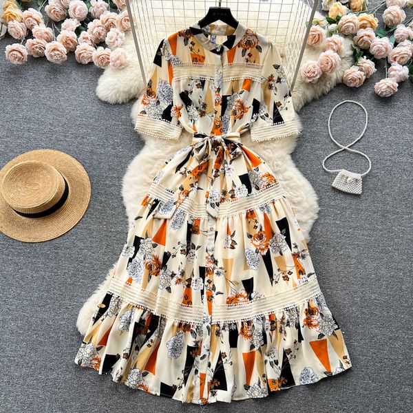 2023 casual dresses runway summer designer mini dress women's o-neck short sleeve floral print belt lace up hollow out lace stitching d, Black;gray
2023 casual dresses runway summer designer mini dress women's o-neck short sleeve floral print belt lace up hollow out lace stitching d, Black;gray