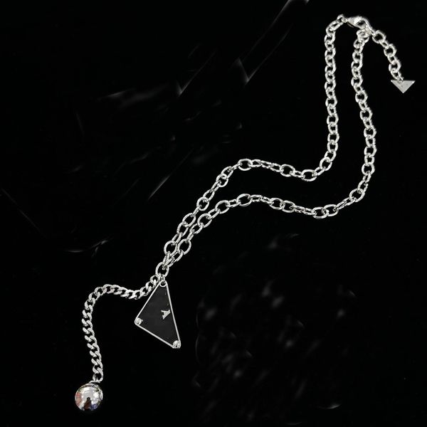 luxury gold silver triangle pendants necklace female personality prad couple gold chain pendant jewelry on the neck gift for girlfriend acce
luxury gold silver triangle pendants necklace female personality prad couple gold chain pendant jewelry on the neck gift for girlfriend acce