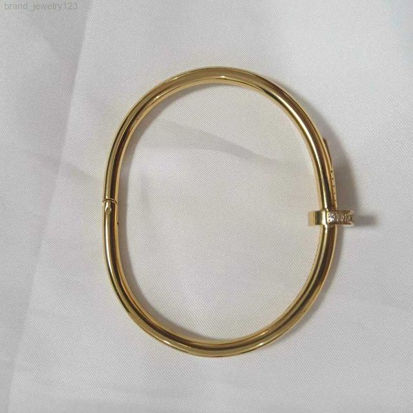 fashion popular stainless steel glossy couple bangle women man bracelet nail-shaped design jewelry gift wholesale, Black
fashion popular stainless steel glossy couple bangle women man bracelet nail-shaped design jewelry gift wholesale, Black
