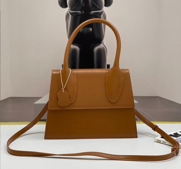 designer bag women channel bag handbag genuine leather bag crossbody ring bags fashion with trendy letter pattern straddle shoulder bag ing
designer bag women channel bag handbag genuine leather bag crossbody ring bags fashion with trendy letter pattern straddle shoulder bag ing