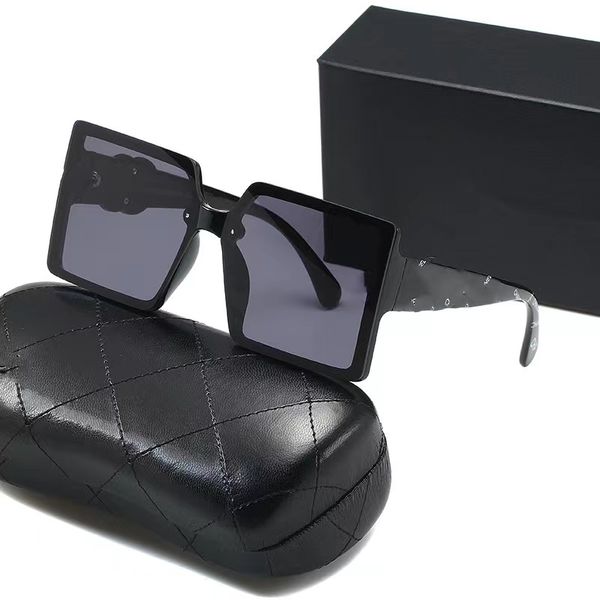high-quality designer beach ladies and men sunglasses luxury retro sunglasses, White;black
high-quality designer beach ladies and men sunglasses luxury retro sunglasses, White;black