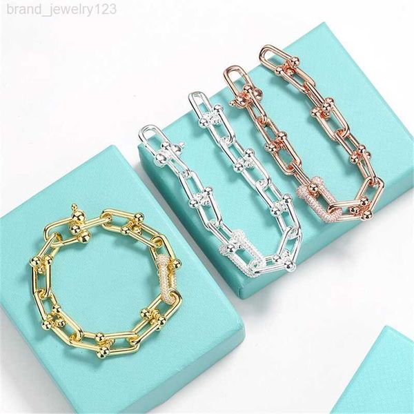925 sterling silver bracelet women's u-shaped electroplating 18k rose gold inlaid zircon luxury fashion classic jewelry, Black
925 sterling silver bracelet women's u-shaped electroplating 18k rose gold inlaid zircon luxury fashion classic jewelry, Black