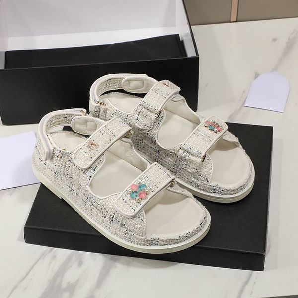 designer beach shoes coachs cc summer women's flat sandals women's slides channel outdoor fashion casual slippers xn04
designer beach shoes coachs cc summer women's flat sandals women's slides channel outdoor fashion casual slippers xn04