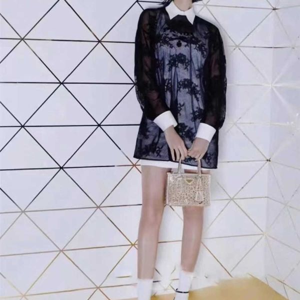 2023 mini dress black lace patchwork white lapel luxurious design vintage elegance, Black;gray
2023 mini dress black lace patchwork white lapel luxurious design vintage elegance, Black;gray