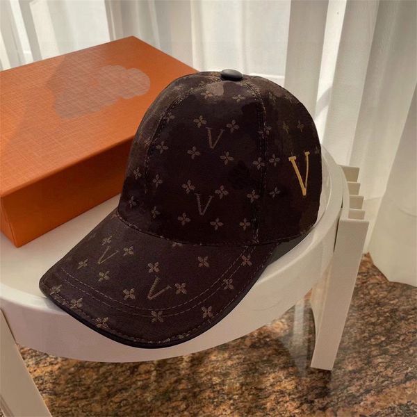12023 baseball cap designers hat luxury stripes fashion letters classic versatile women men simple and casual sports ball caps travel sun ha, Blue;gray
12023 baseball cap designers hat luxury stripes fashion letters classic versatile women men simple and casual sports ball caps travel sun ha, Blue;gray