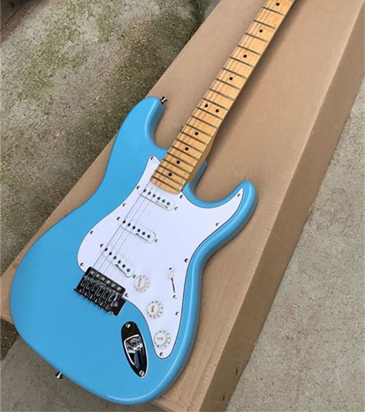 factory custom yngwie malmsteen st blue big head electric guitar scalloped fingerboard basswood body strat cream yellow golden sunburst whit
factory custom yngwie malmsteen st blue big head electric guitar scalloped fingerboard basswood body strat cream yellow golden sunburst whit