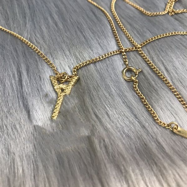 classic pendant necklace designer designed women's fashion simple necklace jewelry wedding party valentine's day jewelry gift, Black
classic pendant necklace designer designed women's fashion simple necklace jewelry wedding party valentine's day jewelry gift, Black