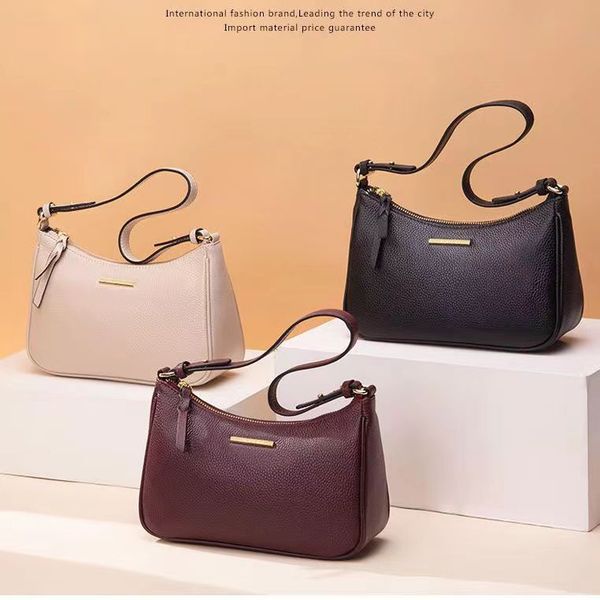 2023 classic luxury lattice the female fashion brand of backpack chain wallet with boxes of multicolor brown leather designer
2023 classic luxury lattice the female fashion brand of backpack chain wallet with boxes of multicolor brown leather designer