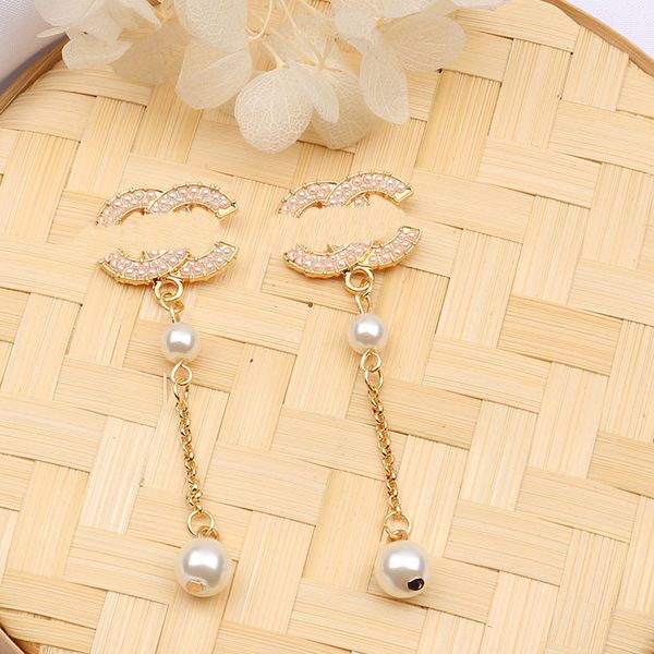 20style luxury designers letter earring stud famous women elegant long pearl pendant earring wedding party jewerlry 18k gold plated, Golden;silver
20style luxury designers letter earring stud famous women elegant long pearl pendant earring wedding party jewerlry 18k gold plated, Golden;silver