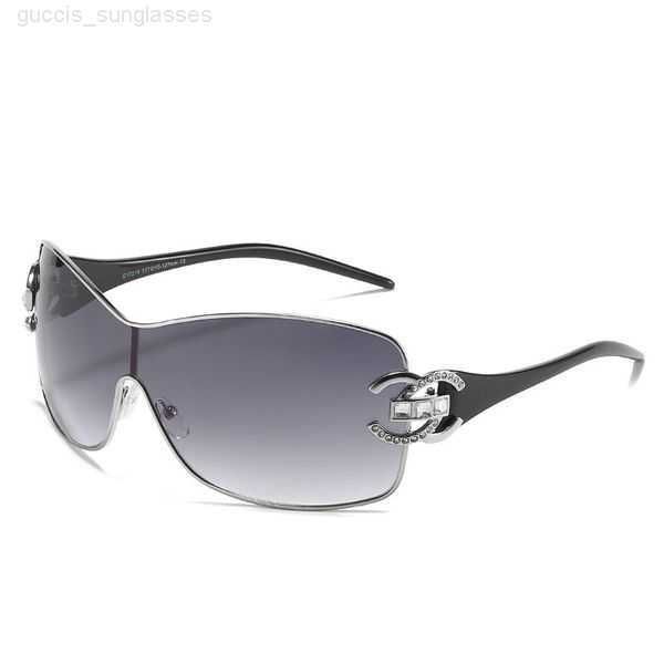 sunglasses for women retro one piece sunglasses women's oversized uv400 shades style wraparound shades for fashionable new fashion eyew, White;black
sunglasses for women retro one piece sunglasses women's oversized uv400 shades style wraparound shades for fashionable new fashion eyew, White;black