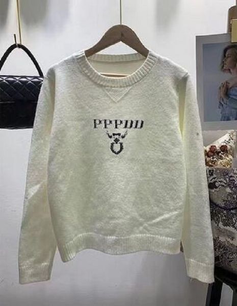 2025 designer sweater men women sweaters jumper embroidery print sweater knitted classic knitwear autumn winter keep warm jumpers mens desig, White;black
2025 designer sweater men women sweaters jumper embroidery print sweater knitted classic knitwear autumn winter keep warm jumpers mens desig, White;black