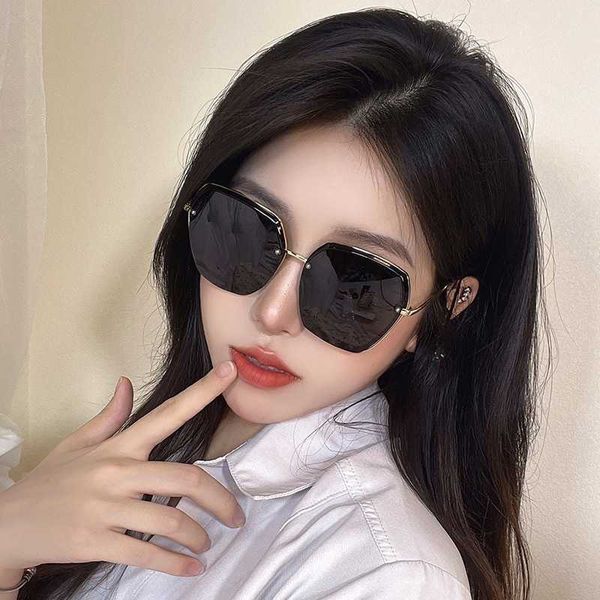 2023 new for women summer uv protection glasses big round face popular online fashion korean version slim sunglasses, White;black
2023 new for women summer uv protection glasses big round face popular online fashion korean version slim sunglasses, White;black