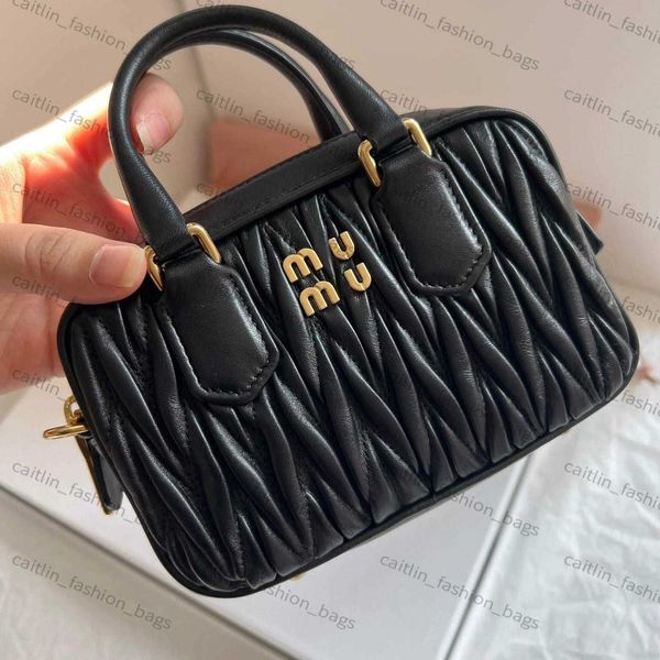 mens miui matelasse bowling designer shoulder bag miu luxury tote handbags womens wallet crossbody cosmetic bags classic leather clutch squa
mens miui matelasse bowling designer shoulder bag miu luxury tote handbags womens wallet crossbody cosmetic bags classic leather clutch squa