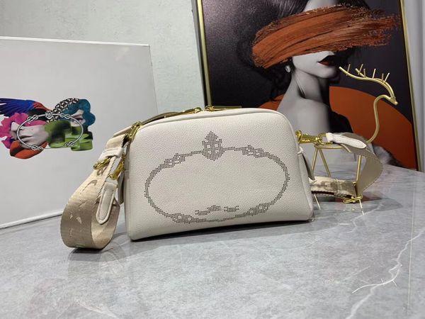 designers bag women handbag crossbody bag postman handbags shoulder lady wallet simple versatile metal letter leather solid leather postman
designers bag women handbag crossbody bag postman handbags shoulder lady wallet simple versatile metal letter leather solid leather postman