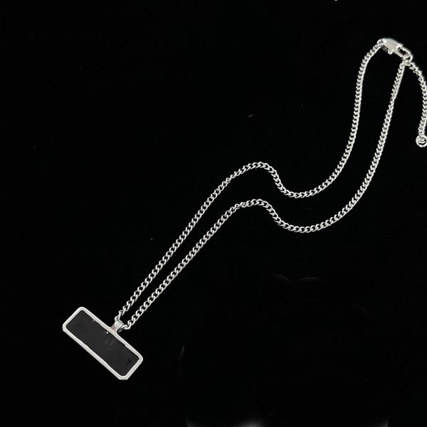 luxury gold silver triangle pendants necklace female personality prad couple gold chain pendant jewelry on the neck gift for girlfriend acce
luxury gold silver triangle pendants necklace female personality prad couple gold chain pendant jewelry on the neck gift for girlfriend acce