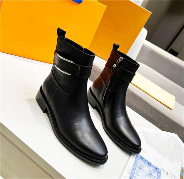 2023 designer paris metropolis flat ranger ankle boots calfskin martin leather and canvas combat boot platform desert winter ladies martin s, Black
2023 designer paris metropolis flat ranger ankle boots calfskin martin leather and canvas combat boot platform desert winter ladies martin s, Black
