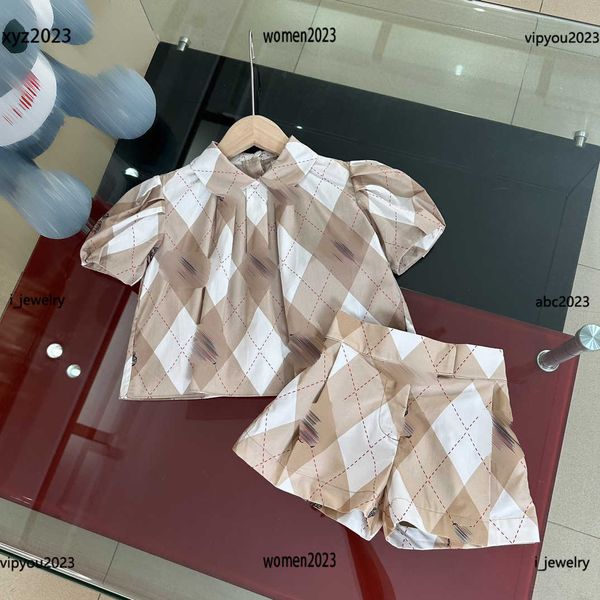 luxury fashion tracksuits girl suit baby clothes summer 2pcs bubble sleeved lapel t-shirt and diamond mesh printed shorts #multiple product, White
luxury fashion tracksuits girl suit baby clothes summer 2pcs bubble sleeved lapel t-shirt and diamond mesh printed shorts #multiple product, White